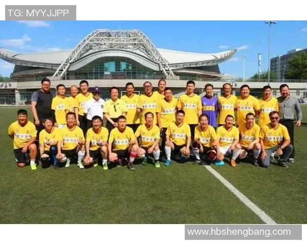 足球明星的光辉岁月与对青少年的激励作用探讨