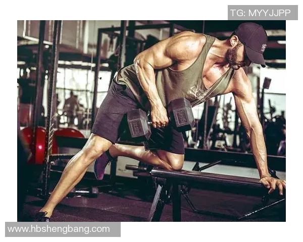 哑铃锻炼后胳膊酸痛无法伸直的原因与缓解方法探讨